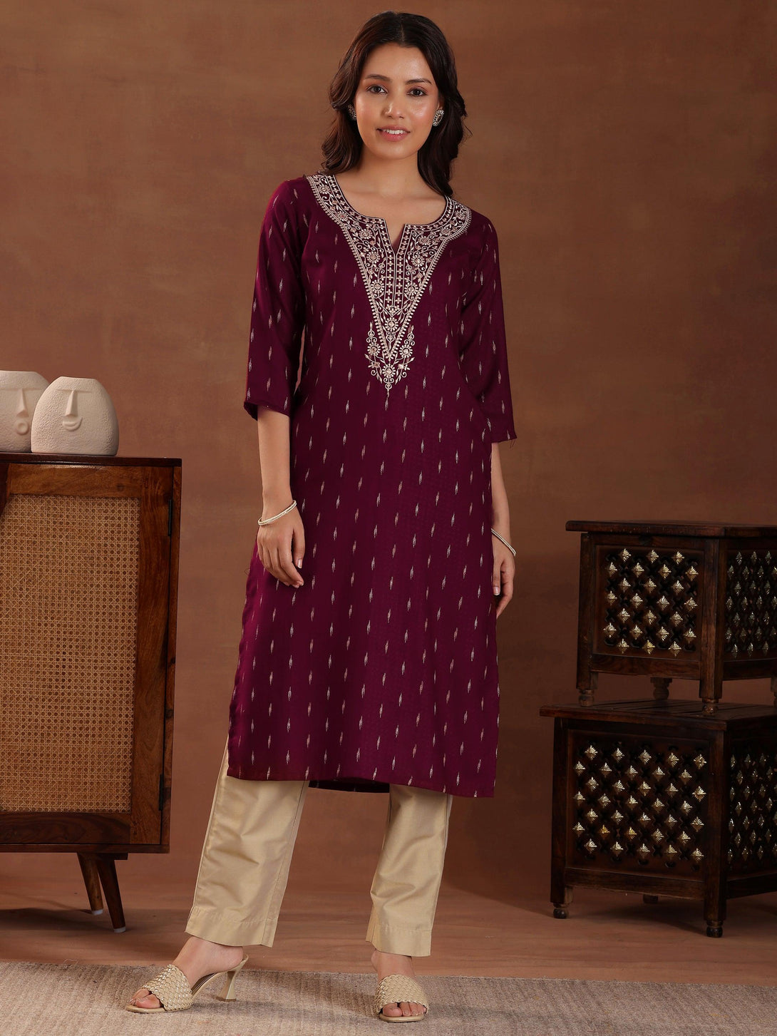 Maroon Woven Design Cotton Straight Kurta - Jashvi