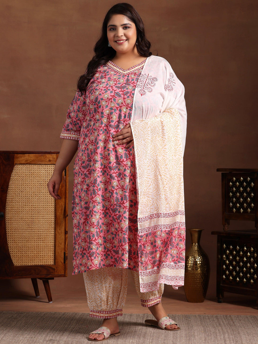 Plus Size Pink Printed Cotton Straight Suit With Dupatta - Jashvi