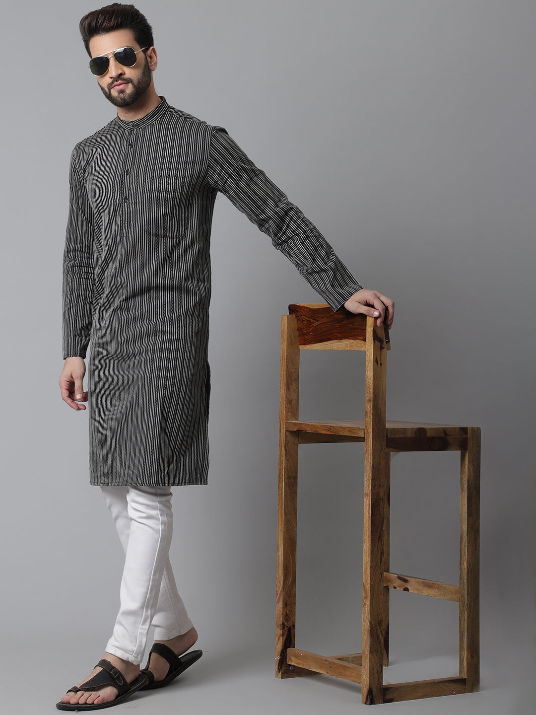 Men's Black Pure Cotton Kurta With Band Collar - Even Apparels