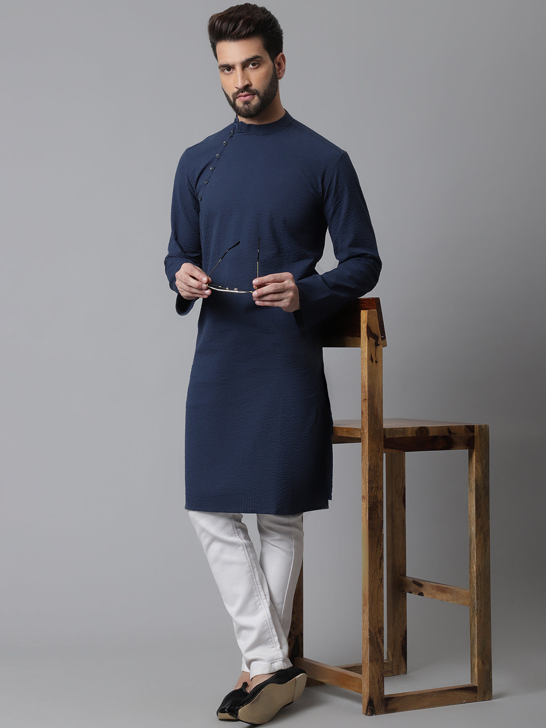 Men's Blue Solid Kurta With Band Collar - Even Apparels