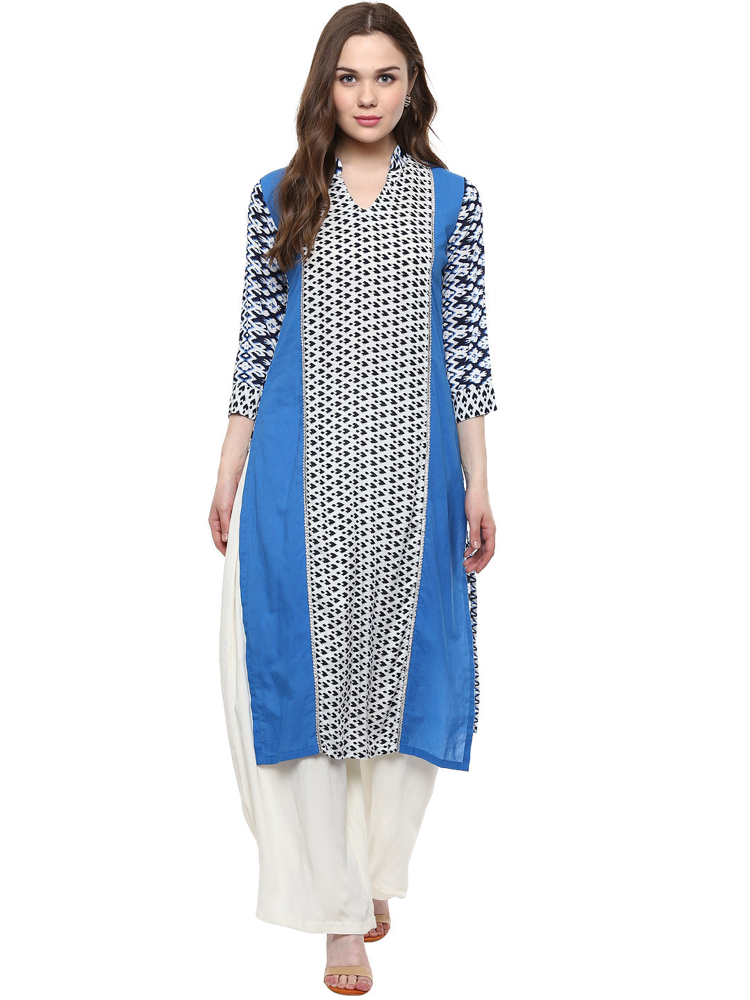 Women's Rayon Blue And White Ikat Print Kurti - Stylestone