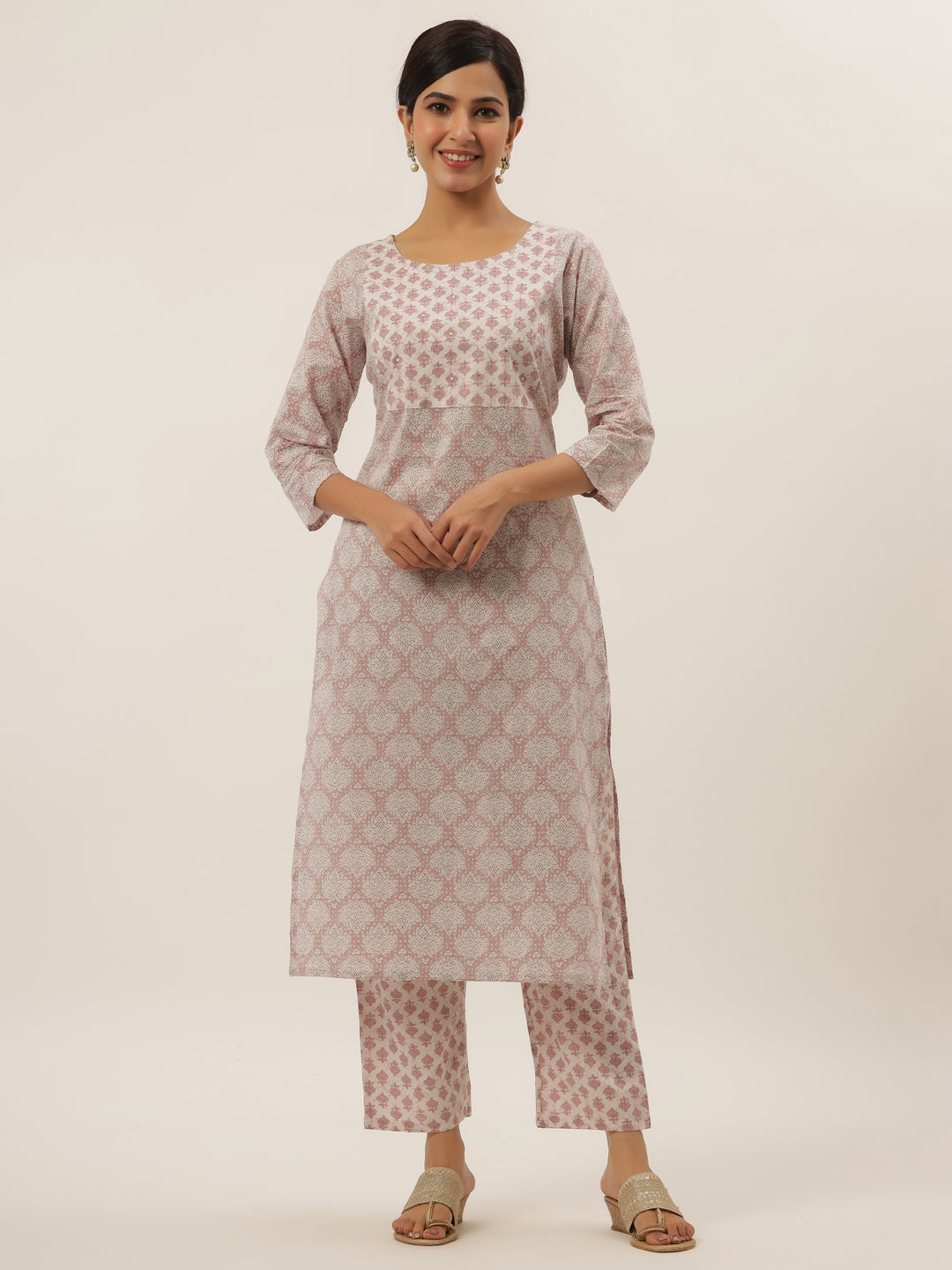 Women's Mauave Floral Print Hand Work Cotton Kurta With Pant Set - Yufta