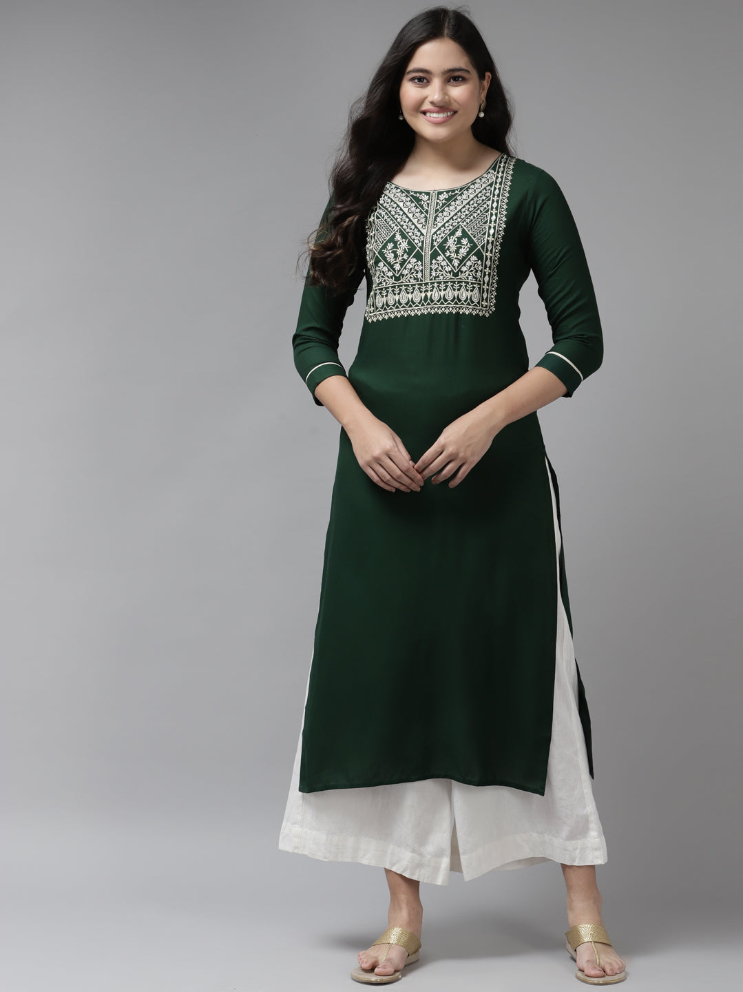 Women's Green Solid Rayon Straight Kurta - Yufta