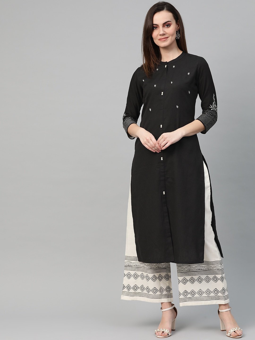 Women's Black & Off-White Embroidered Kurta Set - Yufta