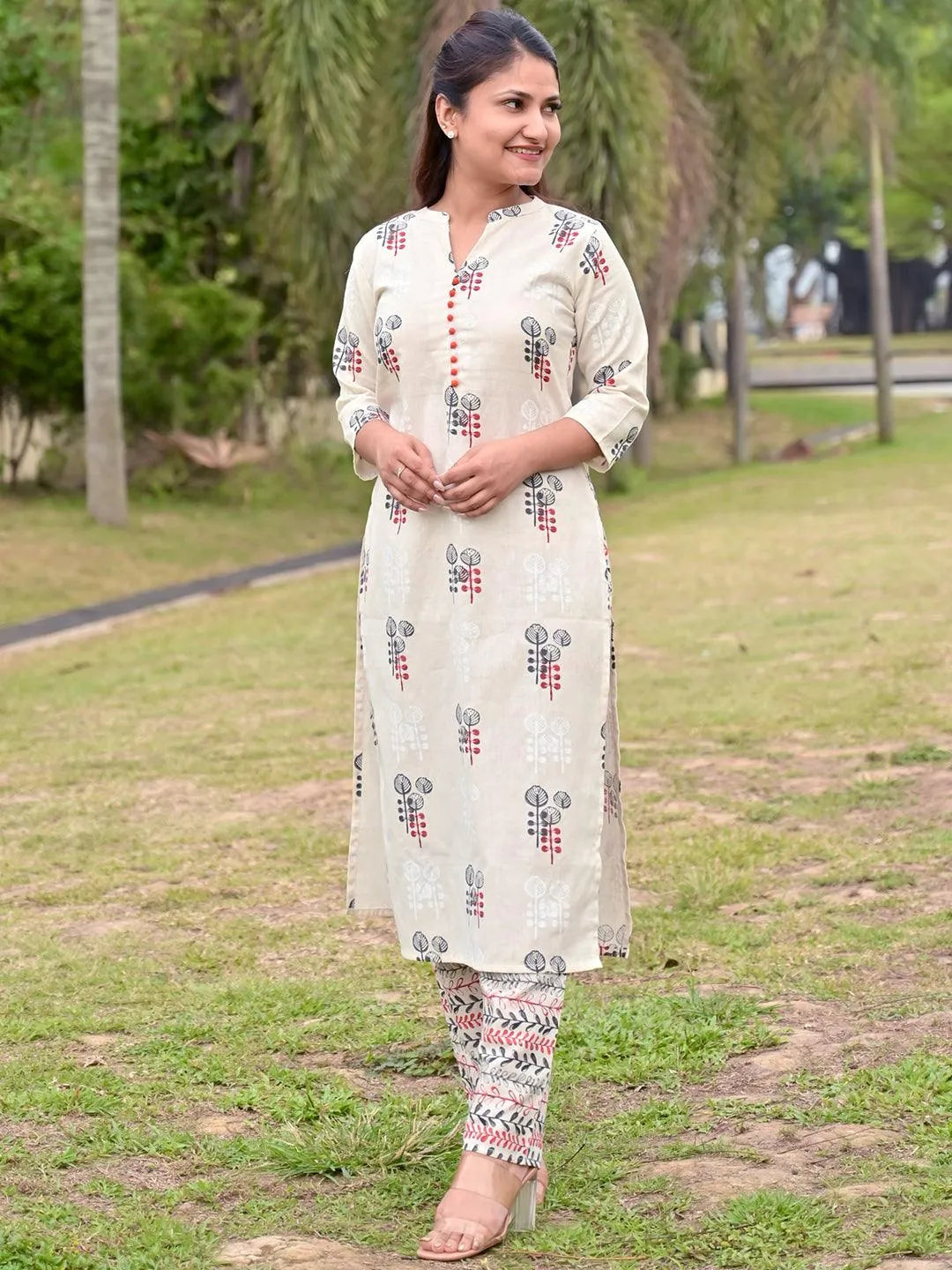 Off-White Printed Cotton Straight Kurta With Trousers - Jashvi