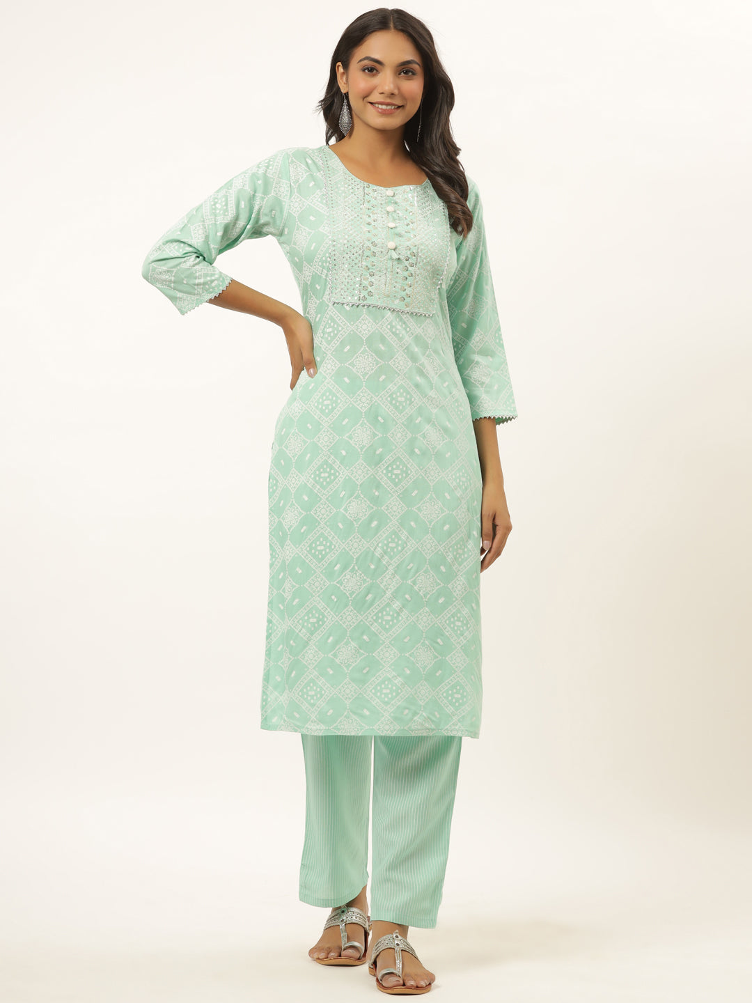 Women's Sea Green Aari Work Kurta With Trousers - Yufta