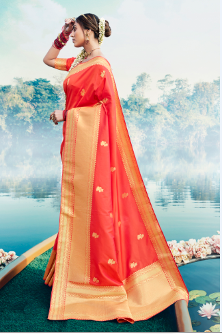 Women's Banarasi Silk Woven Designer Sare - Monjolika