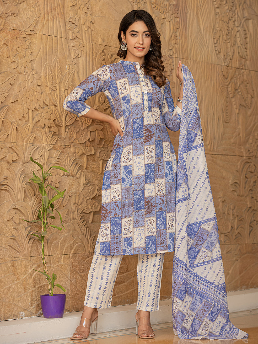 Women's Blue Geometric Print Straight Kurta Trouser And Dupatta Set - Yufta