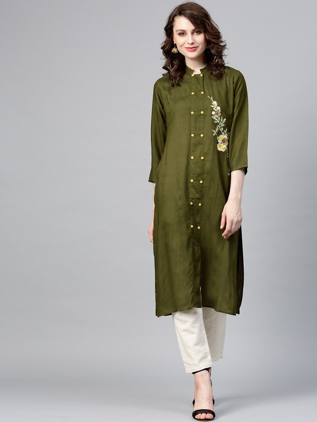 Women's Olive Green Embroidered Kurta - Yufta