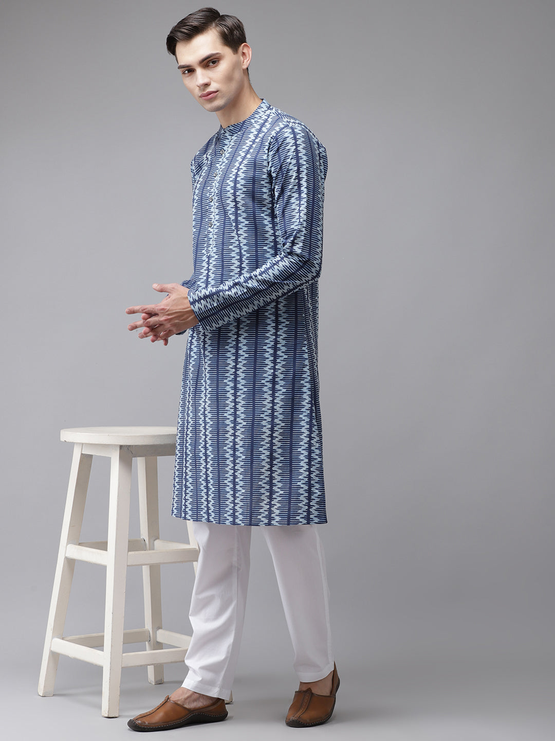 Men's Blue Printed Straight Kurta - See Designs