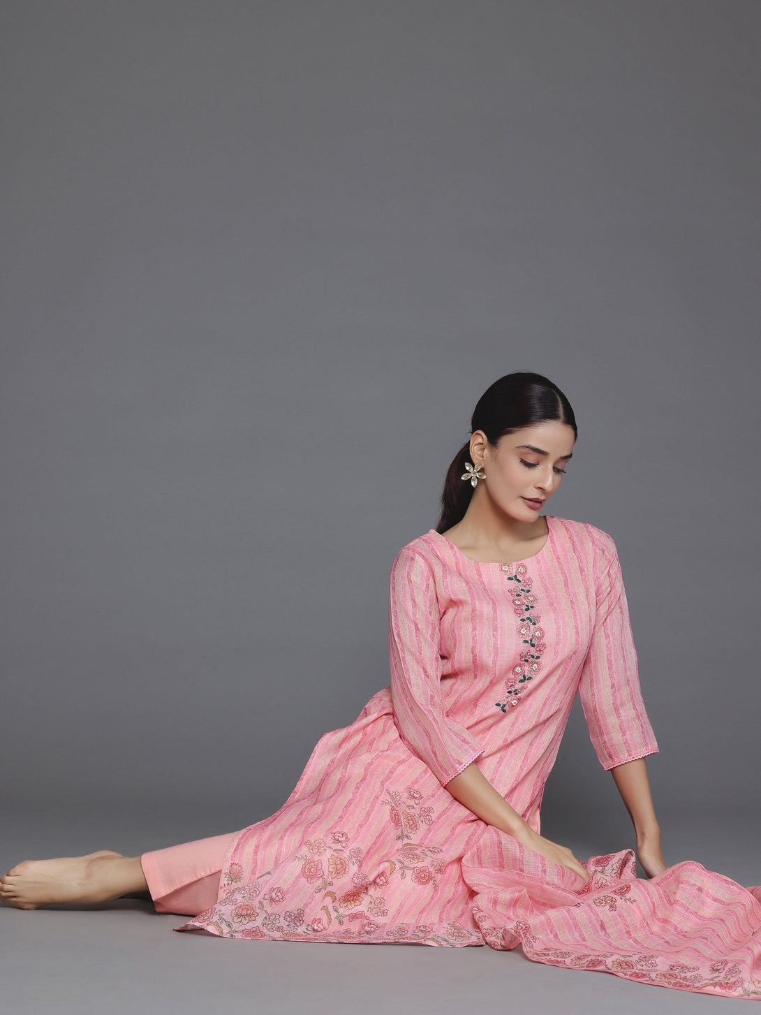 Pink Printed Cotton Straight Suit With Dupatta - Jashvi