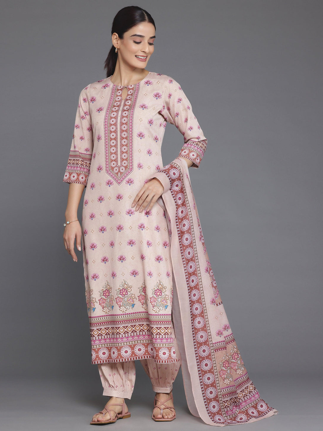 Peach Printed Poly Crepe Straight Suit With Dupatta - Jashvi