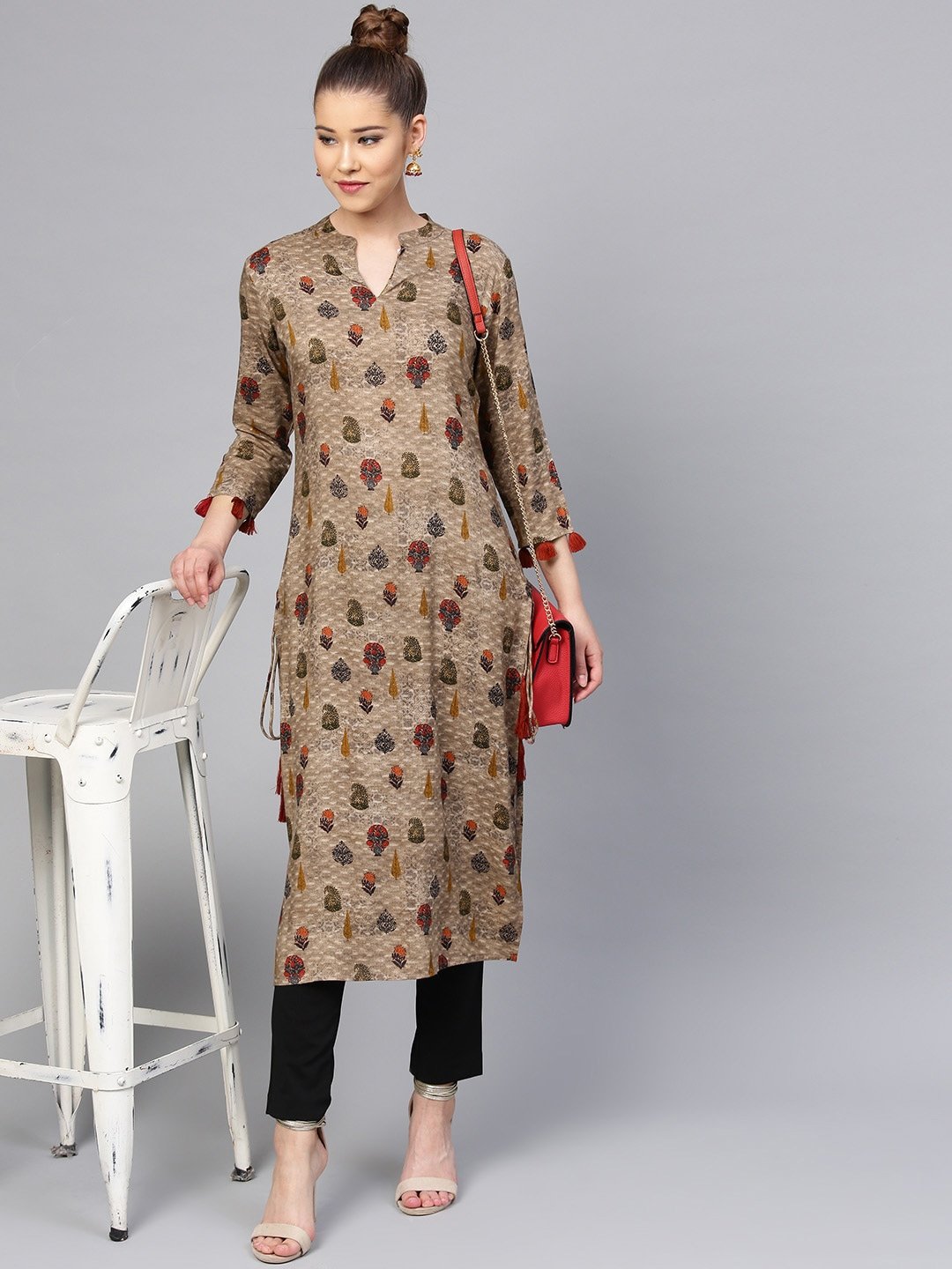 Women's Brown & Green Printed Kurta - Yufta