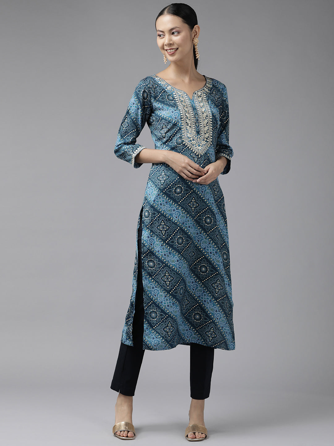 Women's Blue Bandhani Printed Regular Gotta Patti Kurta - Yufta