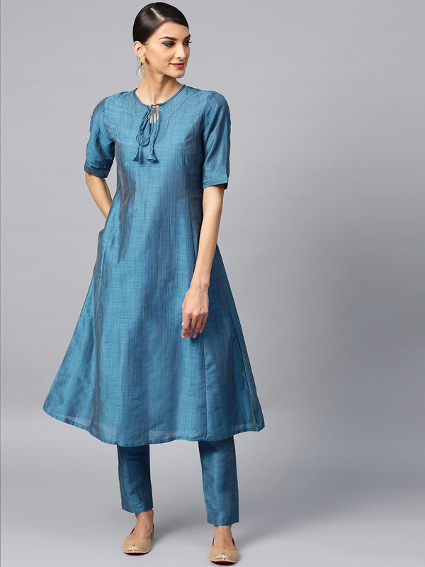 Women's  Blue Solid Kurta with Trousers - AKS