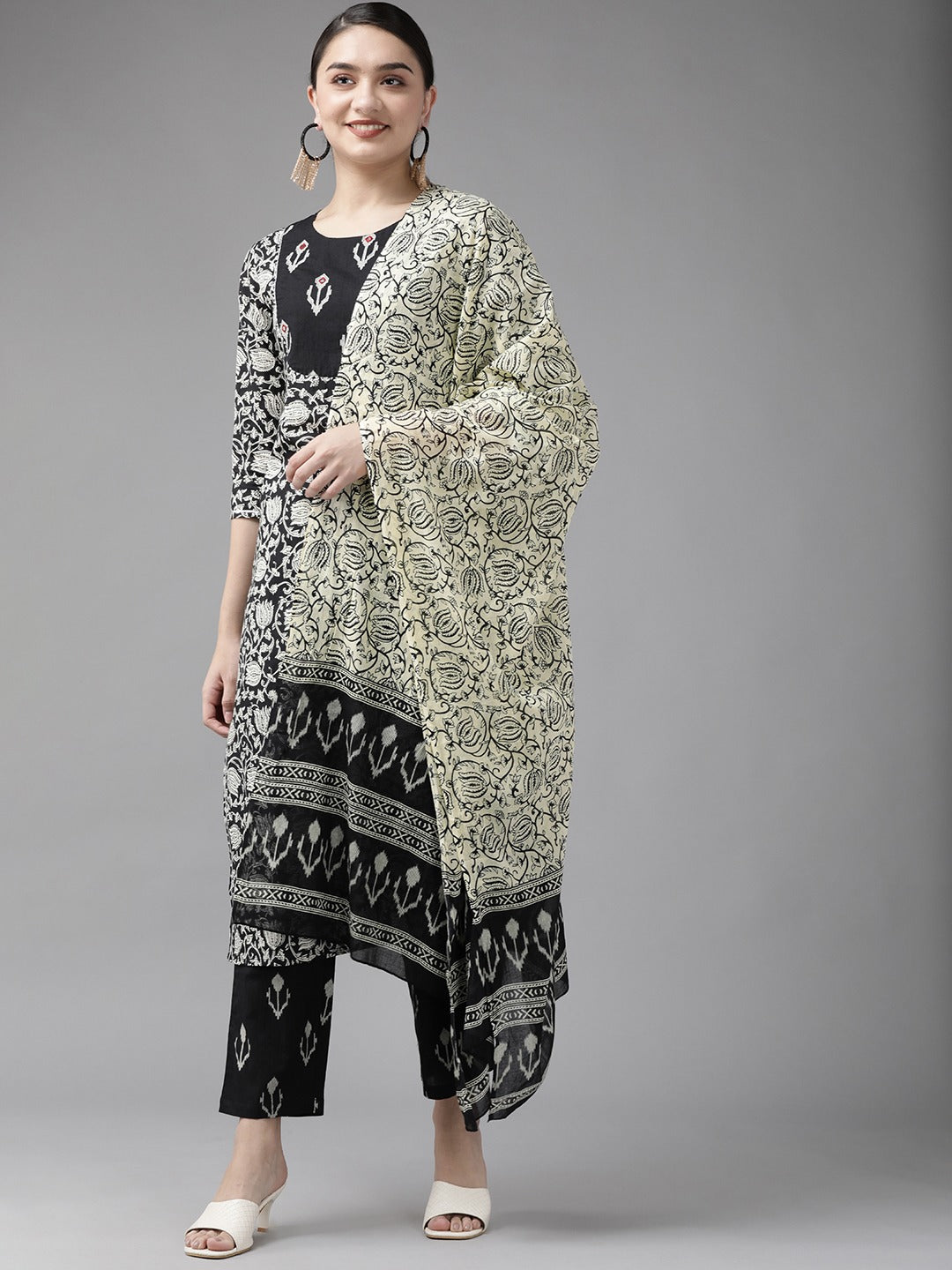 Women's Black & Off White Ethnic Screen Print Cotton Straight Kurta Palazzos & Dupatta - Yufta