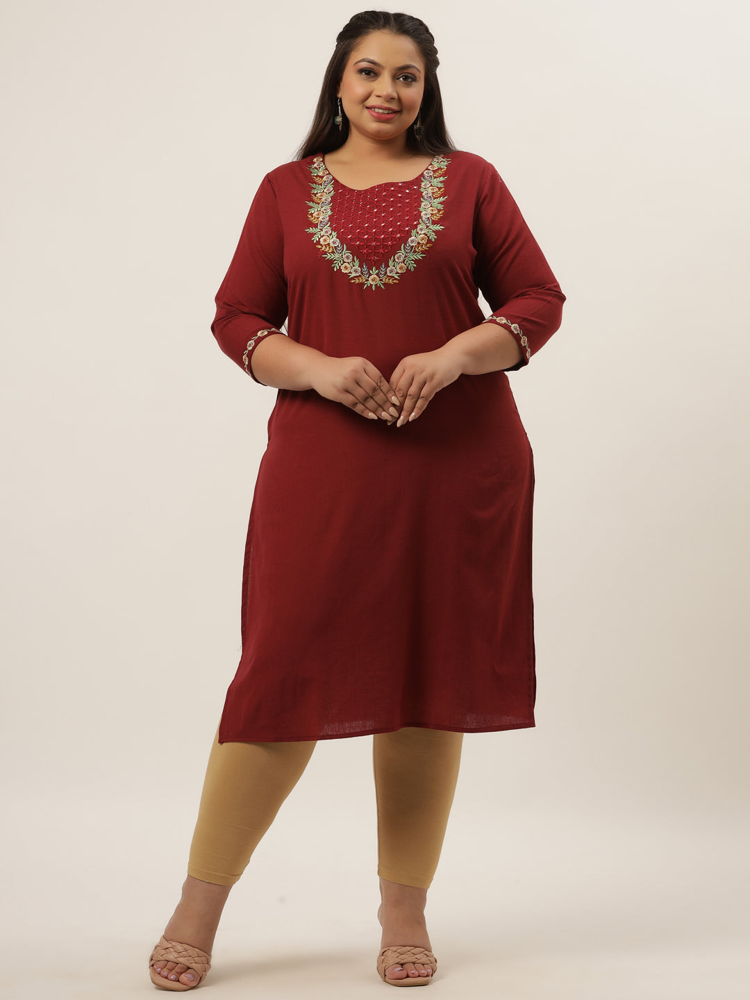 Women's Maroon Solid Cotton Flex Mirror Work Kurta - Yufta