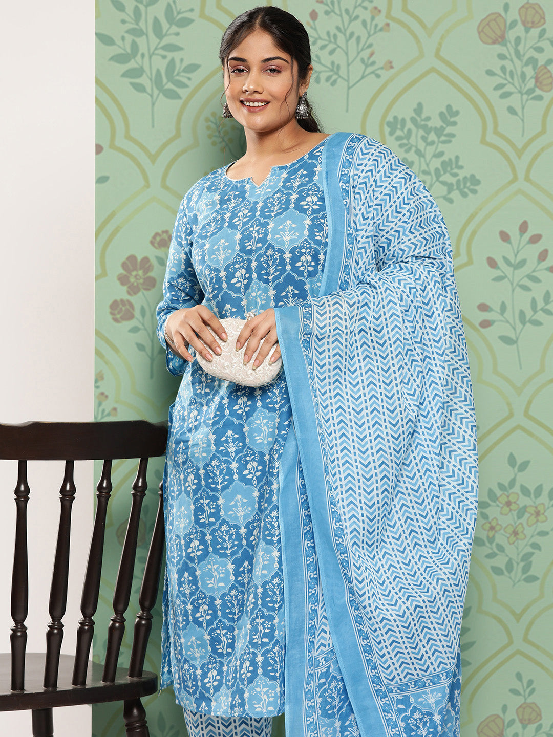 Women's Blue Printed Plus Size Straight Kurta Pants And Dupatta Set - Yufta