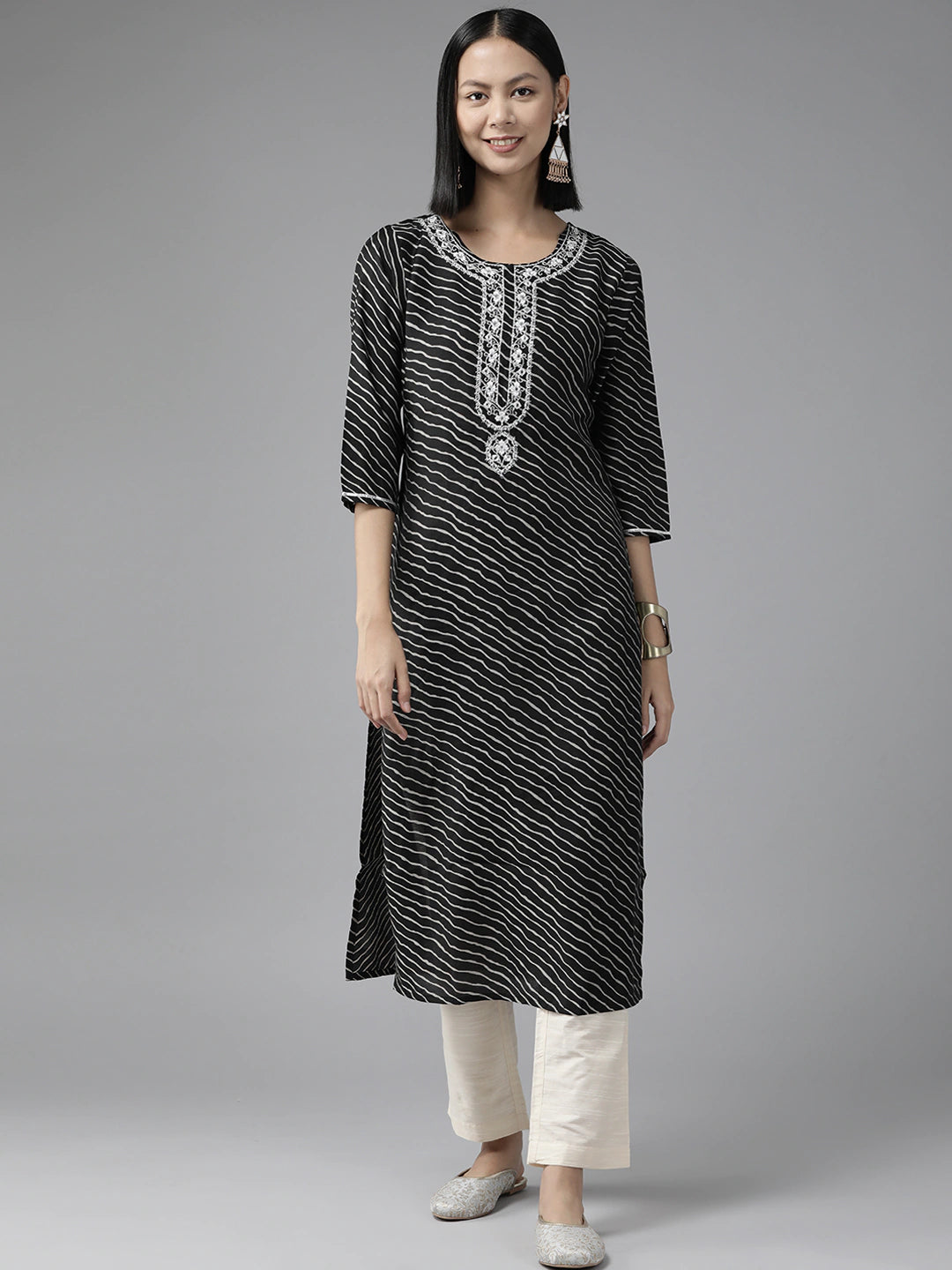 Women's Black Lehariya Print With Mirror Work Zari Embroidery Straight Kurta - Yufta