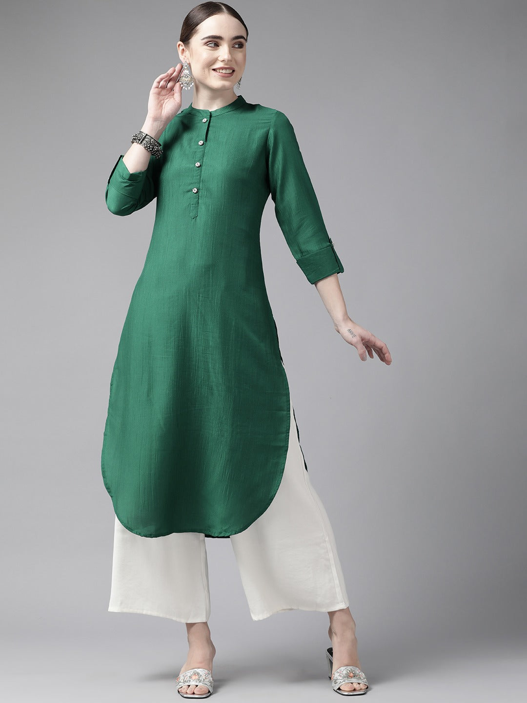 Women's Green Solid Kurta Pure Samaira Silk Kurta - Yufta