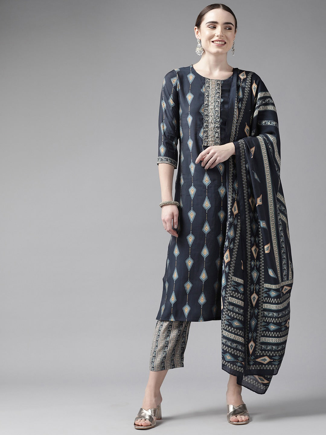 Women's Blue Hand Work On Placket Kurta Trousers And Dupatta Set - Yufta