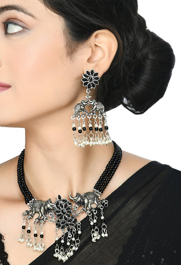 Indiakreations Silver-Plated Black Kundan Elephant design Necklace Set Jkms_113