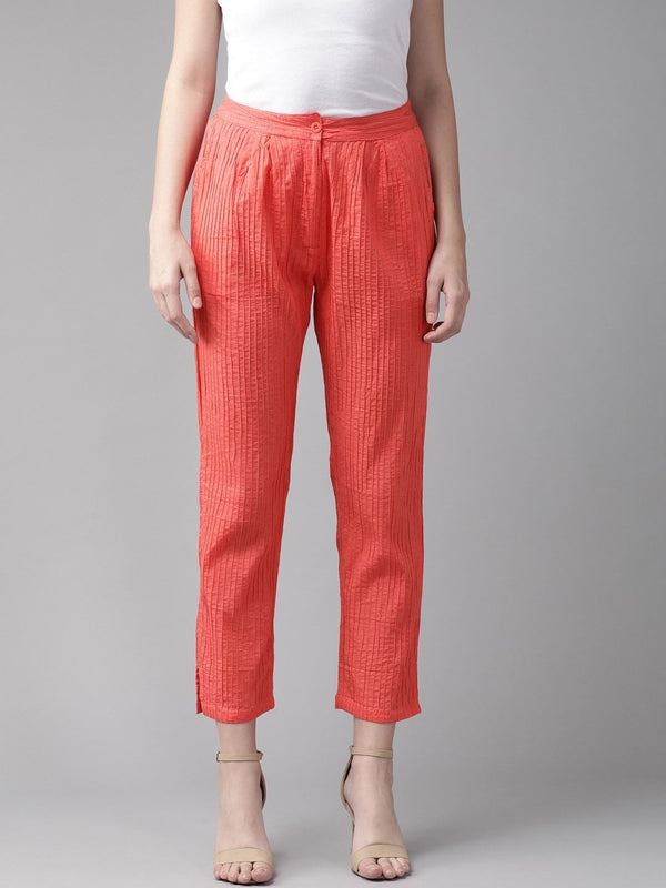 Women's  Peach-Coloured Regular Fit Solid Regular 3/4Th Trousers - AKS