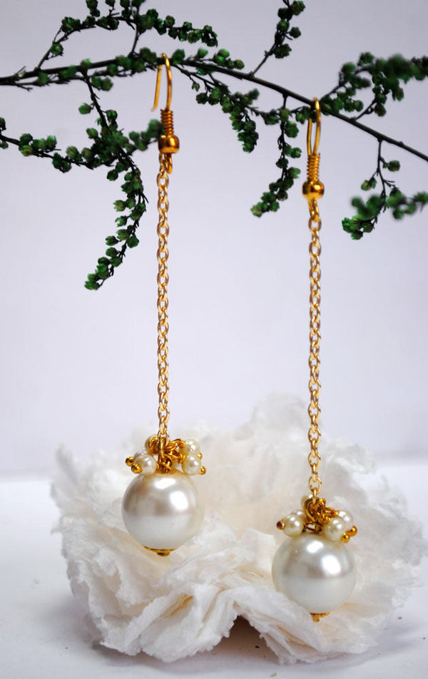 Women's Dangling Pearl  - BeAbhika