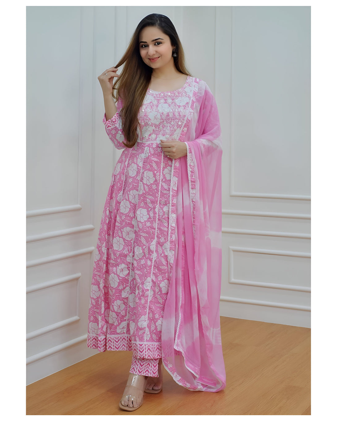 Women's Pink Rayon Embroidery Kurta Set - Aastha Fashion