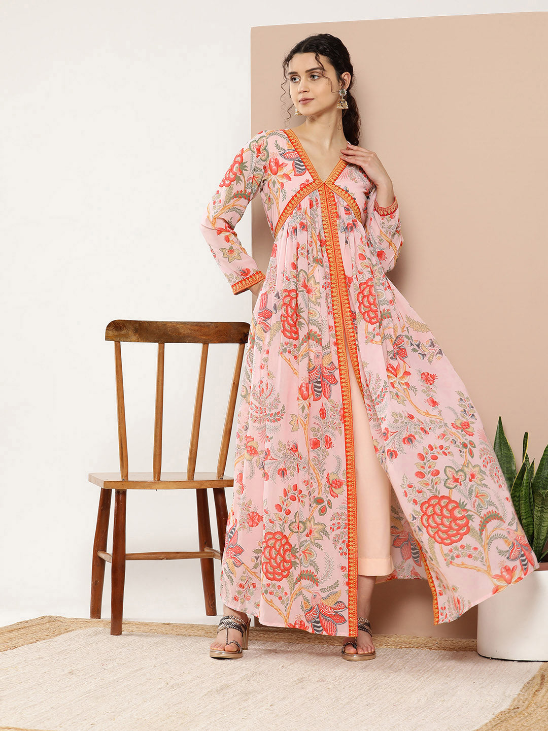 Women's Pink Floral Printed High Slit Kurta With Trousers - Ahalyaa