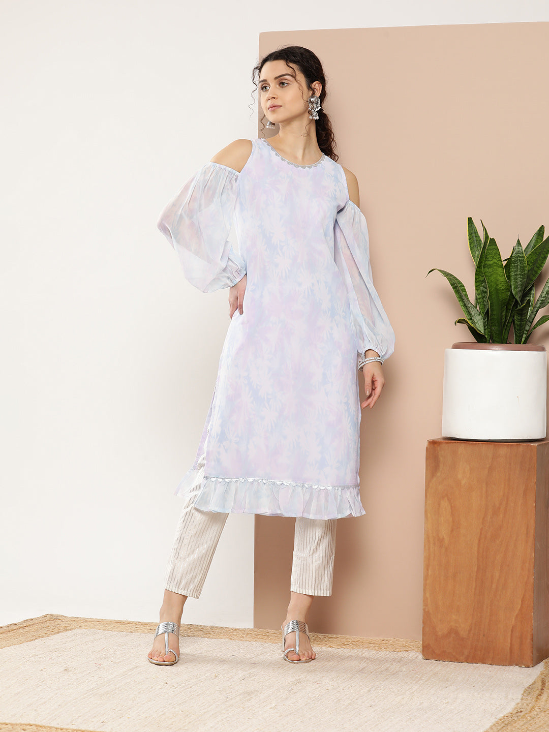 Women's Blue Floral Georgette Kurta - Ahalyaa