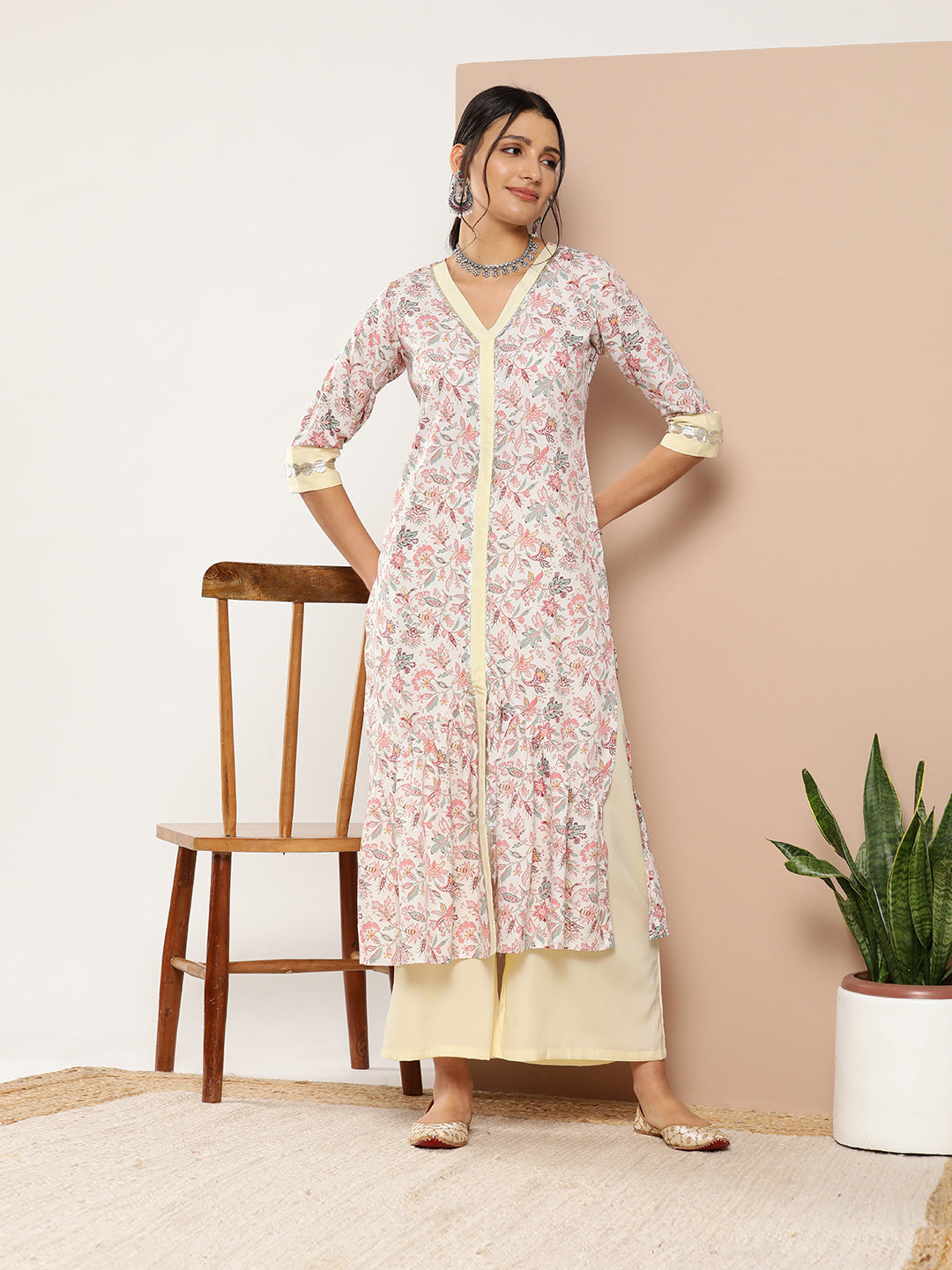 Women's Pink Poly Crepe Kurta Palazzo Set - Ahalyaa