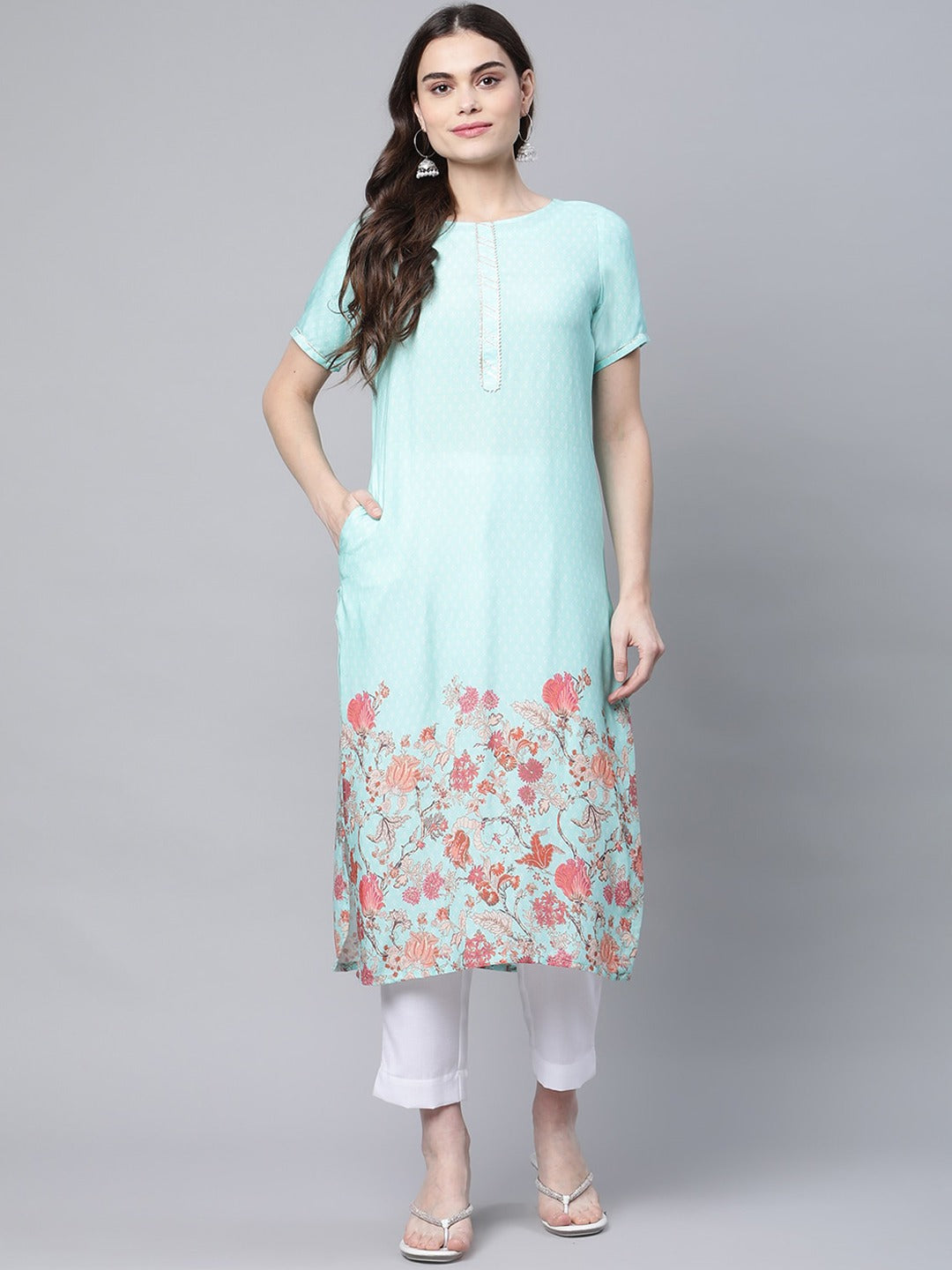 Women's Floral Printed Gotta Patti Kurta - Ahalyaa