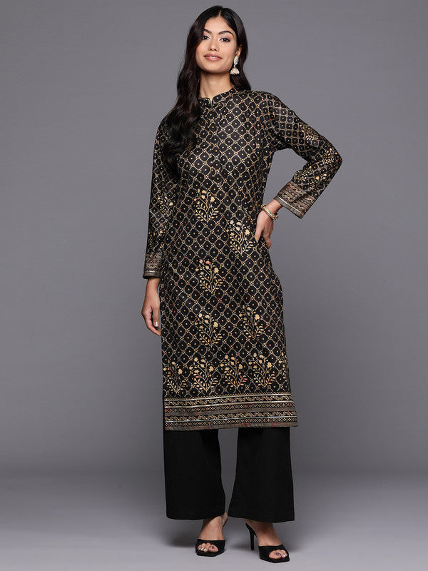 Women's Bandhani Printed Gotta Patti Velvet Kurta - Ahalyaa