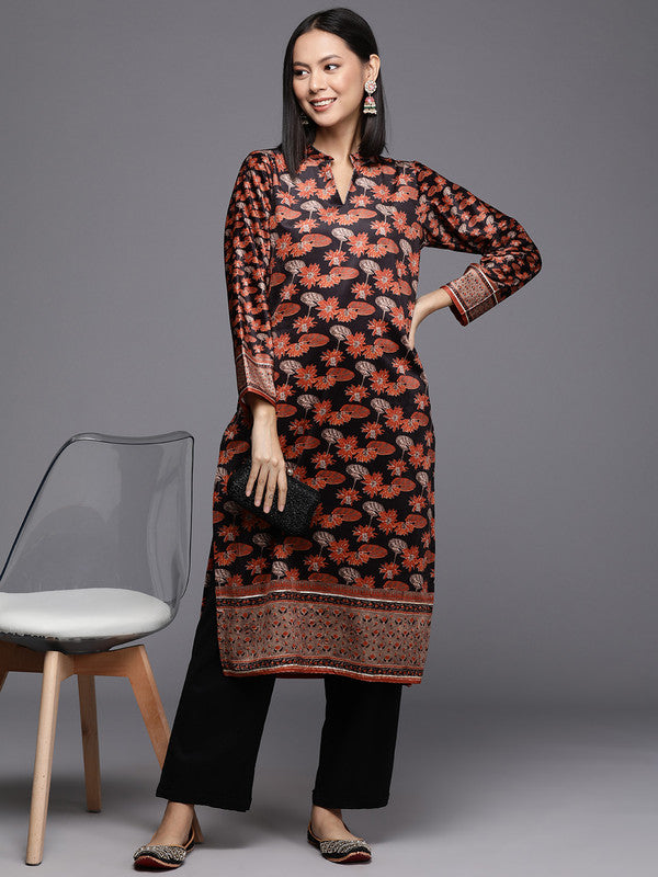 Women's Floral Printed Gotta Patti Velvet Kurta - Ahalyaa