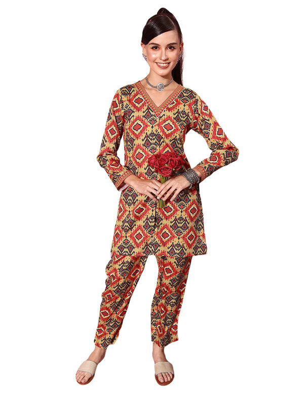 Jashvi Women Printed Tunic with Trousers