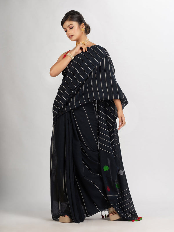 Women's Black Handwoven Cotton Jamdani handloom Saree - Angoshobha