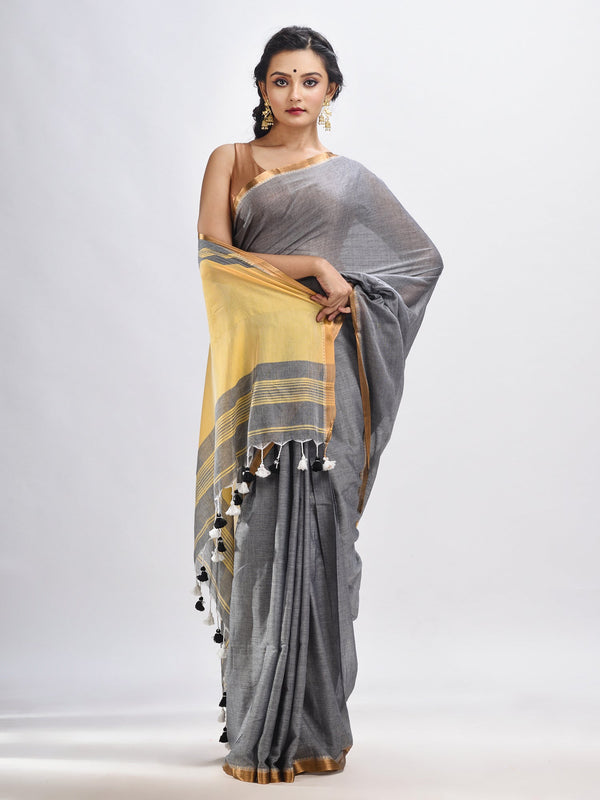 Women's Grey Cotton with zari pallu and zari border handloom Saree - Angoshobha