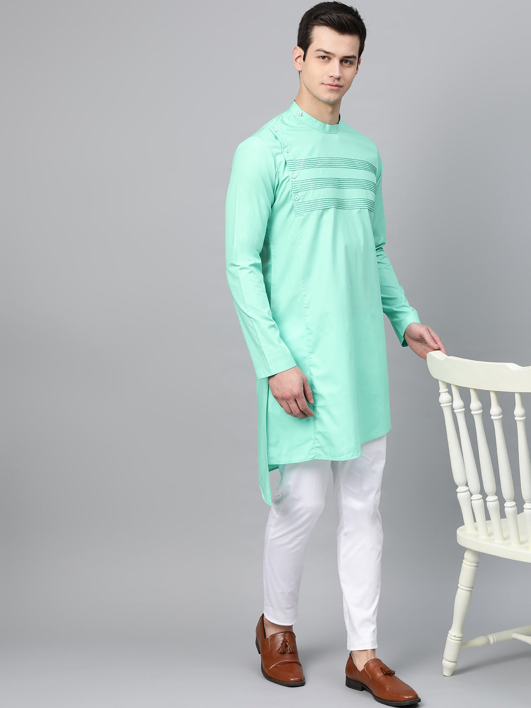 Men's Sea Green Solid Straight Kurta With Yoke Thread Work With Kurta Pyjama - See Designs