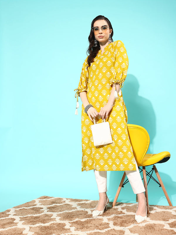 Women's Yellow Straight Kurta With Three Quarter Sleeves - Nayo Clothing