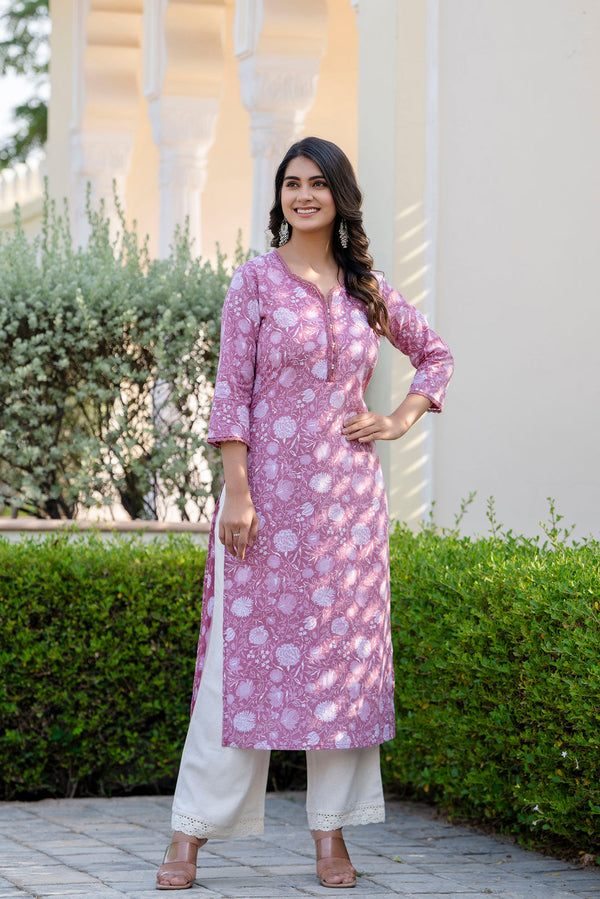 Women's Mauve Ethnic Printed Straight Kurta with Three Quarter Sleeves - Taantav