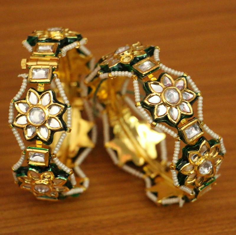 Women's Flower Kundan Meenakari Openable Bangles - Sanvi Jewels