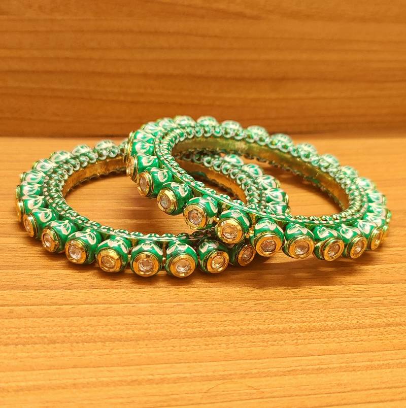 Women's Royal Green Kundan Meenakari Rajwadi Bangles - Sanvi Jewels