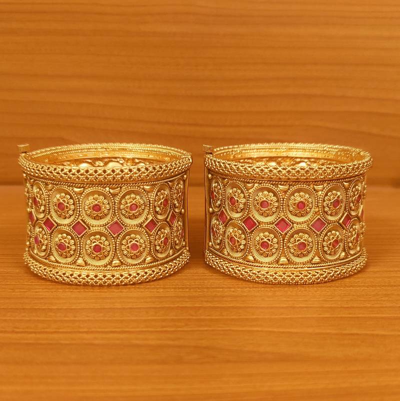 Women's Ruby Matt Gold Rajwada Polish Openable Bangles - Sanvi Jewels