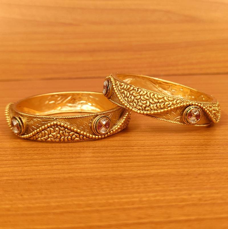 Women's Kundan Polki Antique Look Gold Look Alike Premium Bangles - Sanvi Jewels