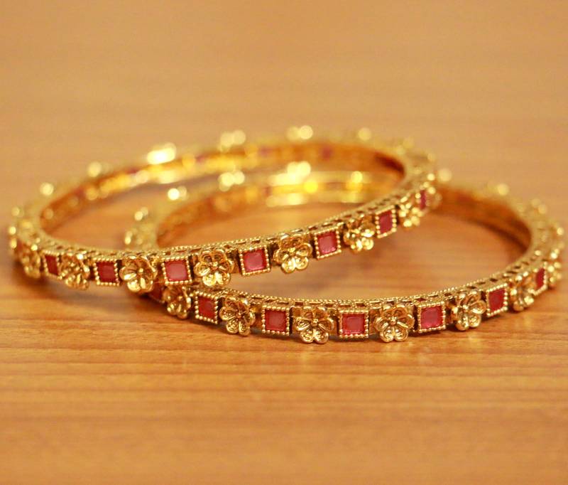 Women's Gold Ruby Bangles-And-Bracelets - Sanvi Jewels