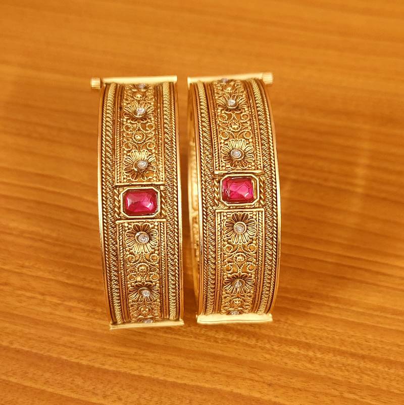 Women's Ruby & Kundan Look Royal Matt Gold Look Openable Bangles - Sanvi Jewels