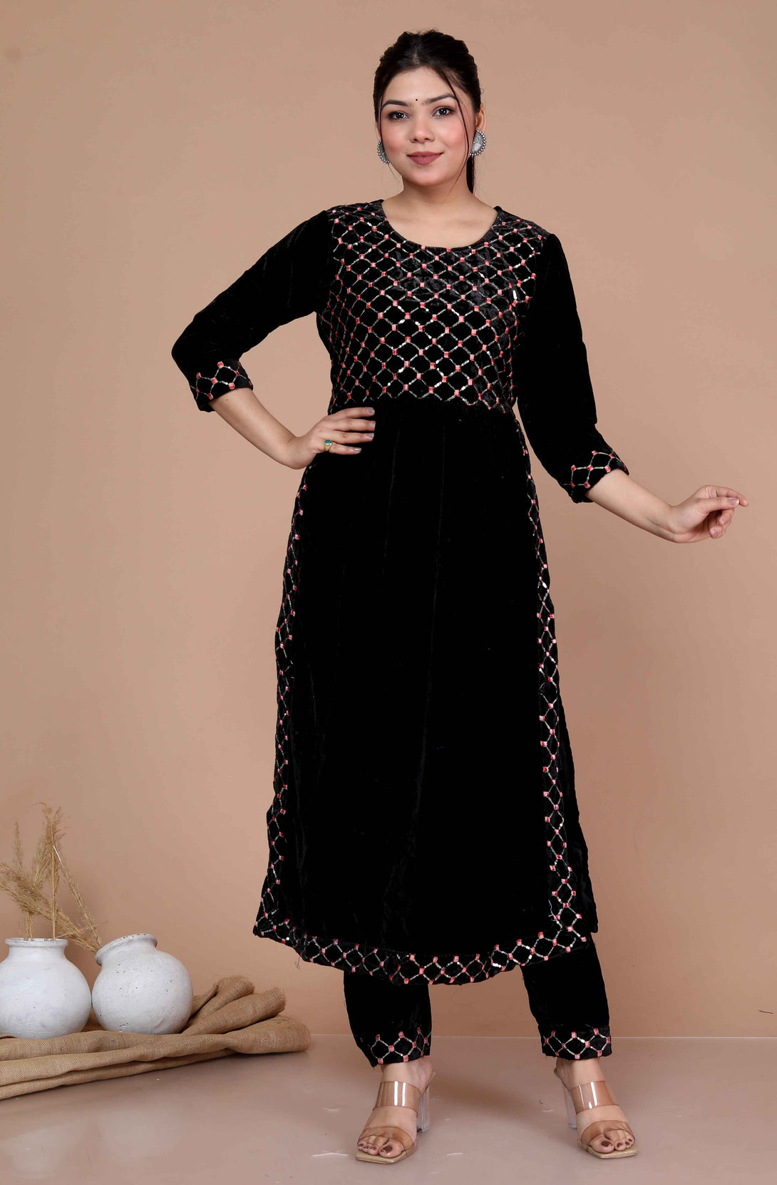 Women's Black Velvet Nayra Cut Kurta & Palazzo - Miravan