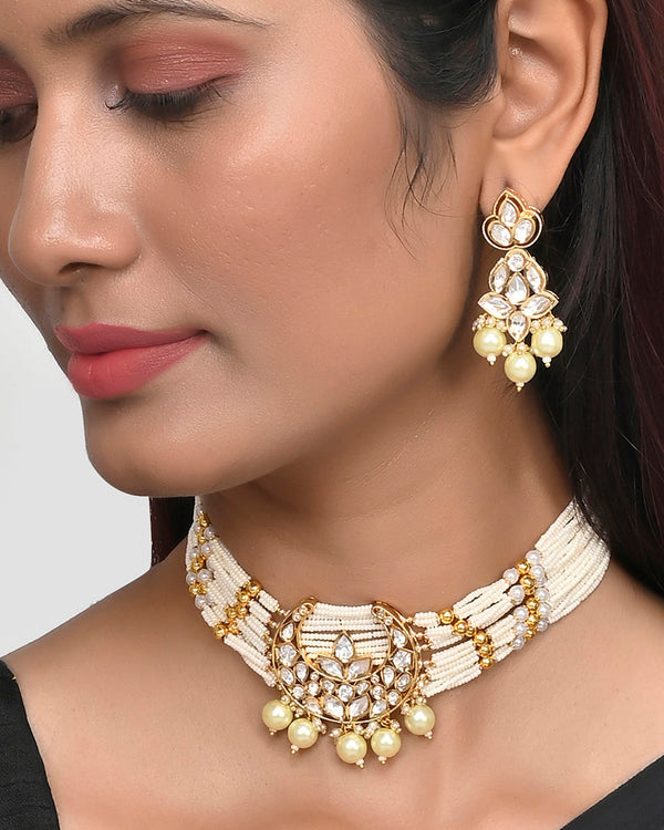 Women's Faux Pearls And Kundan Adorned Antique Style Brass Gold Plated Heavy Jewellery Set - Voylla