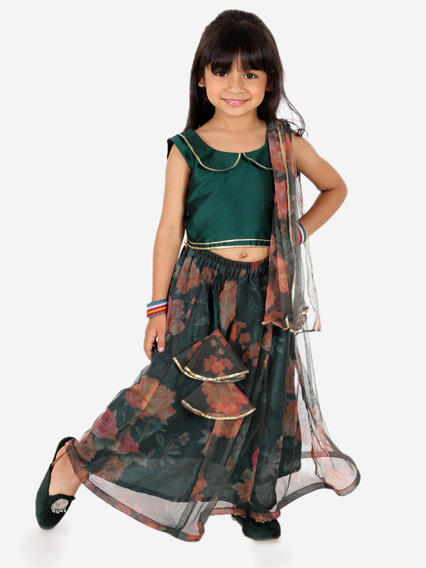 Girl's Silk Green Lehenga Sets - Bownbee